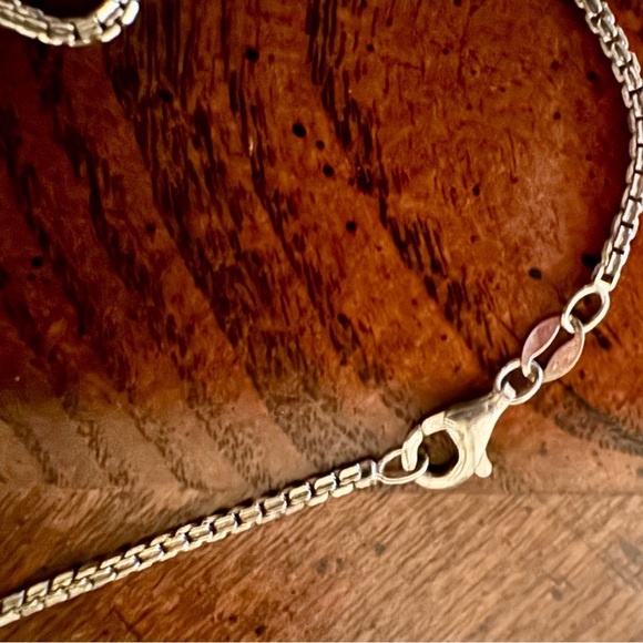 Elegant Black Crystal and Diamond accent Pendant Sterling Silver Necklace - Picture 5 of 7